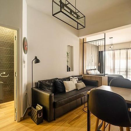 Super Stylish Apartments In The Heart Of Athens! Ngoại thất bức ảnh