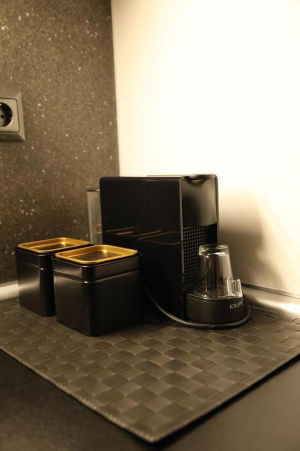 Super Stylish Apartments In The Heart Of Athens! Ngoại thất bức ảnh