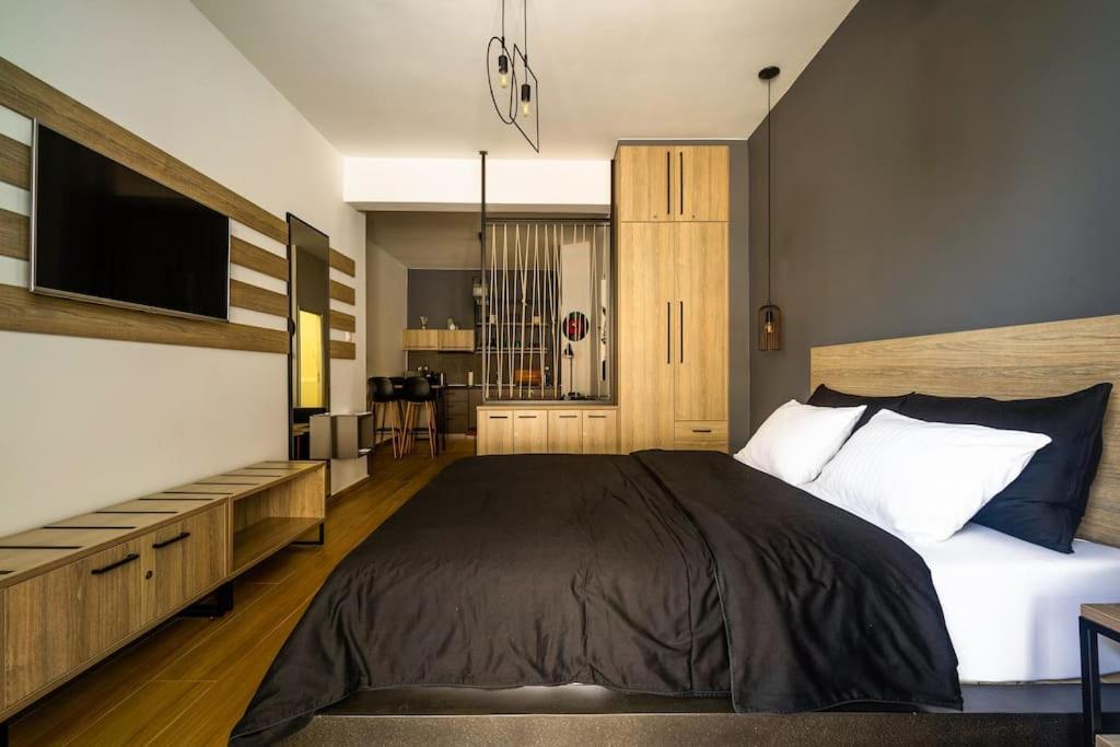 Super Stylish Apartments In The Heart Of Athens! Ngoại thất bức ảnh