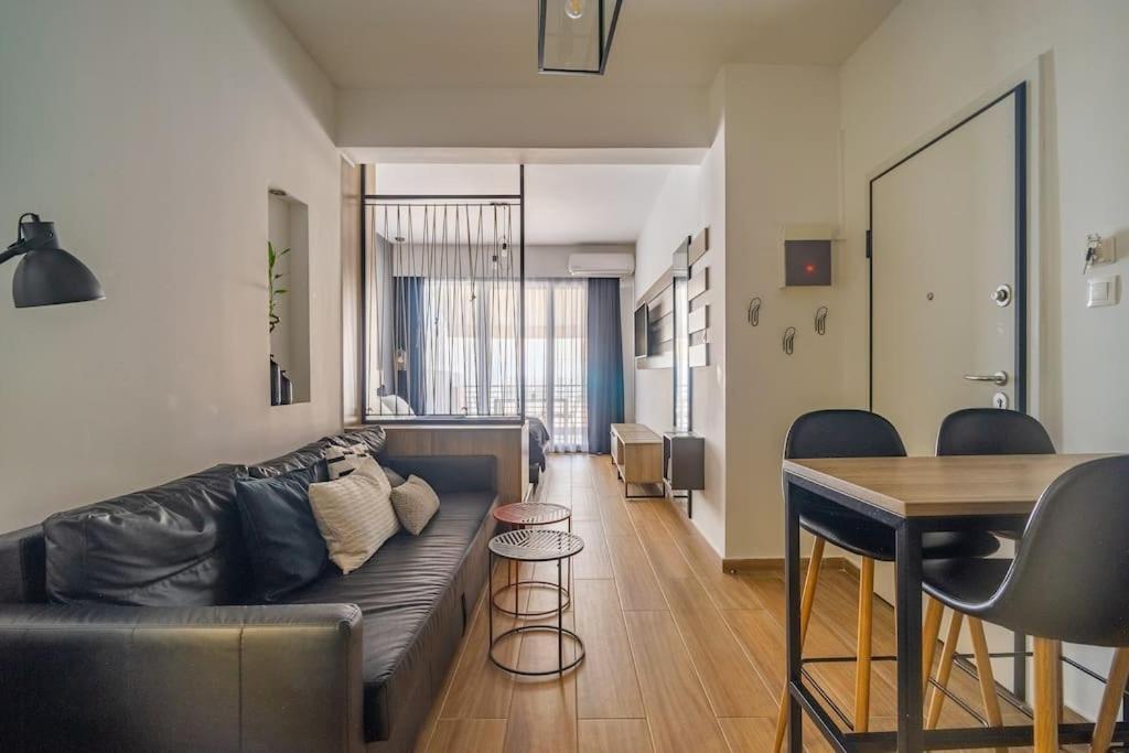 Super Stylish Apartments In The Heart Of Athens! Ngoại thất bức ảnh