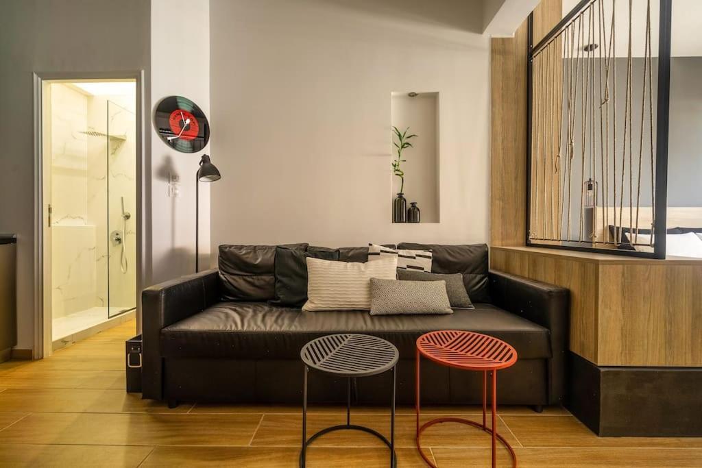 Super Stylish Apartments In The Heart Of Athens! Ngoại thất bức ảnh